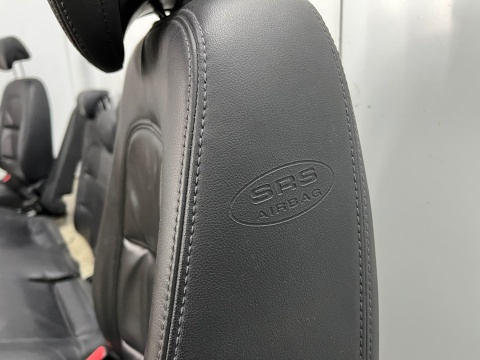 Fotele Hyundai Grandeur IV 05-11r. kanapa skóra KOMPLET elektryczne podgrzewane z pamięcią AIRBAGami EUROPA Fotele Hyundai Grandeur IV 05-11r. kanapa skóra KOMPLET elektryczne podgrzewane z pamięcią AIRBAGami EUROPA