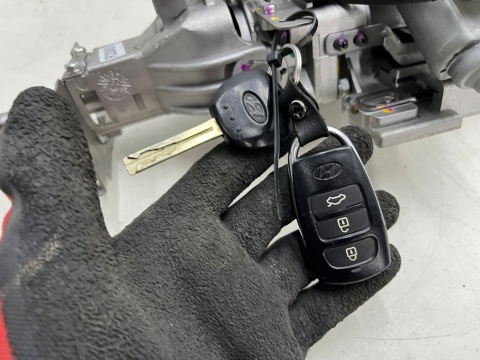 Kolumna kierownicza Hyundai Grandeur IV 05-11r. elektryczna regulacja kluczyk pilot blokada krzyżak ix-295-z010 Kolumna kierownicza Hyundai Grandeur IV 05-11r. elektryczna regulacja kluczyk pilot blokada krzyżak ix-295-z010