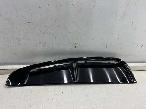 Listwa Porsche Panamera II 971 16-23r. LEWA kratka błotnika zaślepka nakładka 971854775 Listwa Porsche Panamera II 971 16-23r. LEWA kratka błotnika zaślepka nakładka 971854775
