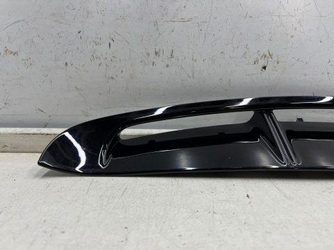 Listwa Porsche Panamera II 971 16-23r. LEWA kratka błotnika zaślepka nakładka 971854775 Listwa Porsche Panamera II 971 16-23r. LEWA kratka błotnika zaślepka nakładka 971854775