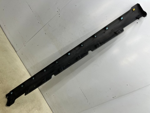 Listwa progowa Hyundai Grandeur IV 05-11r. PRAWA nakładka progowa progu zewnętrzna KOLOR AA prawy próg 87754-3l000 Listwa progowa Hyundai Grandeur IV 05-11r. PRAWA nakładka progowa progu zewnętrzna KOLOR AA prawy próg 87754-3l000
