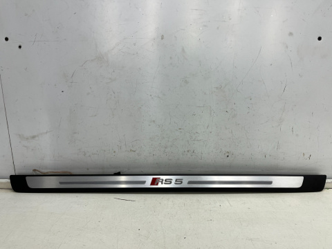 Nakładka progu Audi RS5 II 8w F5 17-24r. lewa listwa progowa wewnętrzna LED podświetlana 8w6947417b Nakładka progu Audi RS5 II 8w F5 17-24r. lewa listwa progowa wewnętrzna LED podświetlana 8w6947417b