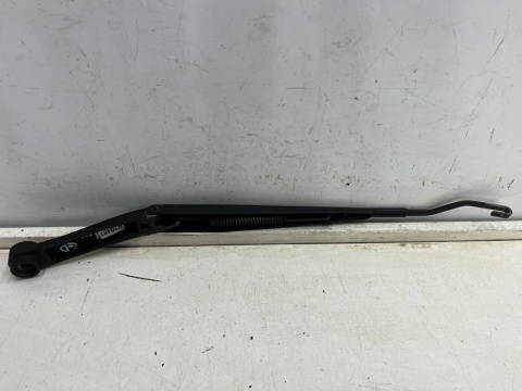 Ramię wycieraczki Hyundai Grandeur IV 05-11r. lewa strona kierowcy lewy przód Ramię wycieraczki Hyundai Grandeur IV 05-11r. lewa strona kierowcy lewy przód