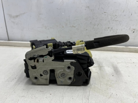 Zamek klapy bagażnika Ford EcoSport MK2 16-22r. silniczek mechanizm gn15-a404w17-ad Zamek klapy bagażnika Ford EcoSport MK2 16-22r. silniczek mechanizm gn15-a404w17-ad