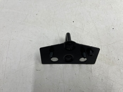 Zamek klapy bagażnika Opel Corsa F 19r.- rygiel zaczep zamka bagażnika NOWY oryginalny 9808866880 Zamek klapy bagażnika Opel Corsa F 19r.- rygiel zaczep zamka bagażnika NOWY oryginalny 9808866880