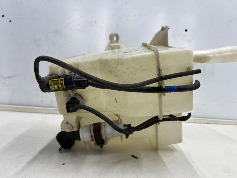 Zbiorniczek spryskiwaczy Hyundai Grandeur IV 05-11r. dwie pompki na KSENON XENON 98610-3l200 Zbiorniczek spryskiwaczy Hyundai Grandeur IV 05-11r. dwie pompki na KSENON XENON 98610-3l200