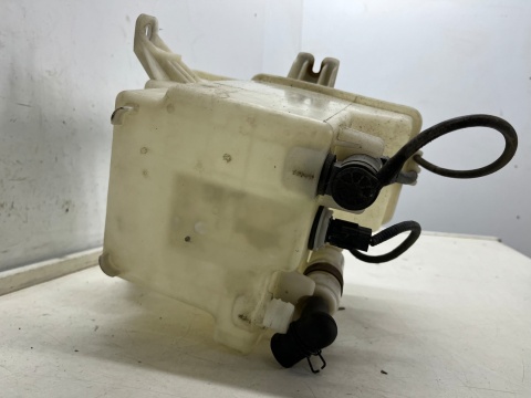 Zbiorniczek spryskiwaczy Hyundai Grandeur IV 05-11r. dwie pompki na KSENON XENON 98610-3l200 Zbiorniczek spryskiwaczy Hyundai Grandeur IV 05-11r. dwie pompki na KSENON XENON 98610-3l200