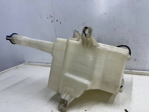 Zbiorniczek spryskiwaczy Hyundai Grandeur IV 05-11r. dwie pompki na KSENON XENON 98610-3l200 Zbiorniczek spryskiwaczy Hyundai Grandeur IV 05-11r. dwie pompki na KSENON XENON 98610-3l200