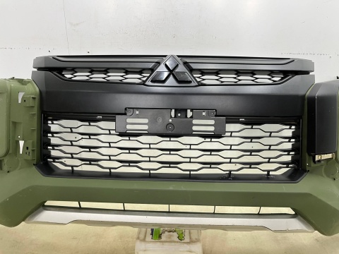 Zderzak przedni Mitsubishi L200 5 V 19-23r. Lift przód 6400J790ZZ Zderzak przedni Mitsubishi L200 5 V 19-23r. Lift przód 6400J790ZZ