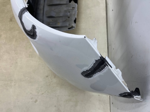 Zderzak przedni Opel Adam 12-19r. przód 13355266 Zderzak przedni Opel Adam 12-19r. przód 13355266