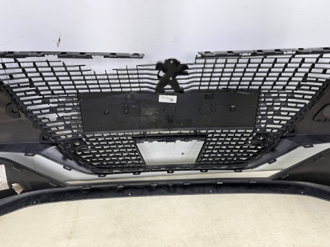 Zderzak przedni Peugeot 208 II 2 19-23r. przedlift przód 9824999580 Zderzak przedni Peugeot 208 II 2 19-23r. przedlift przód 9824999580