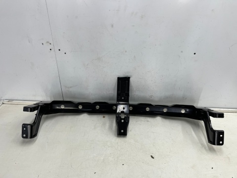 Belka zderzaka Isuzu D-Max Dmax 3 III 20r.- GÓRNE przednie wzmocnienie zderzaka atrapy pasa przedniego przód Belka zderzaka Isuzu D-Max Dmax 3 III 20r.- GÓRNE przednie wzmocnienie zderzaka atrapy pasa przedniego przód