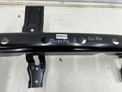 Belka zderzaka Isuzu D-Max Dmax 3 III 20r.- GÓRNE przednie wzmocnienie zderzaka atrapy pasa przedniego przód Belka zderzaka Isuzu D-Max Dmax 3 III 20r.- GÓRNE przednie wzmocnienie zderzaka atrapy pasa przedniego przód