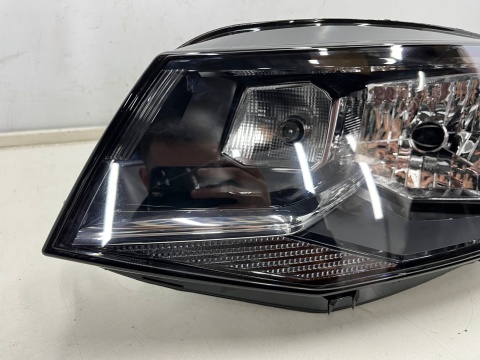 Lampa reflektor VW Caddy III 3 Lift 15-20r. LEWA przednia zwykła H4 w21/5w h21w lewy przód 2k1941015b Lampa reflektor VW Caddy III 3 Lift 15-20r. LEWA przednia zwykła H4 w21/5w h21w lewy przód 2k1941015b