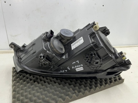 Lampa reflektor VW Caddy III 3 Lift 15-20r. LEWA przednia zwykła H4 w21/5w h21w lewy przód 2k1941015b Lampa reflektor VW Caddy III 3 Lift 15-20r. LEWA przednia zwykła H4 w21/5w h21w lewy przód 2k1941015b