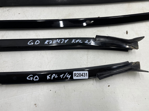 Listwa dachowa Hyundai Grandeur IV 05-11r. dachowa prawa lewa nakładka listwa zgarniająca szyby przedniej KOMPLET Listwa dachowa Hyundai Grandeur IV 05-11r. dachowa prawa lewa nakładka listwa zgarniająca szyby przedniej KOMPLET