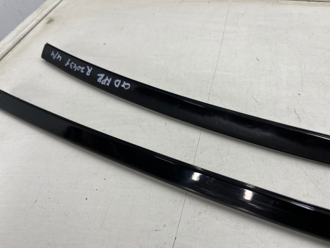 Listwa dachowa Hyundai Grandeur IV 05-11r. dachowa prawa lewa nakładka listwa zgarniająca szyby przedniej KOMPLET Listwa dachowa Hyundai Grandeur IV 05-11r. dachowa prawa lewa nakładka listwa zgarniająca szyby przedniej KOMPLET