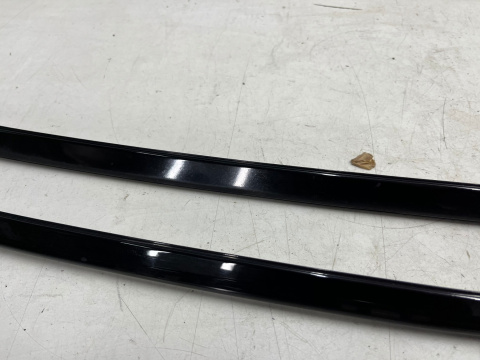 Listwa dachowa Hyundai Grandeur IV 05-11r. dachowa prawa lewa nakładka listwa zgarniająca szyby przedniej KOMPLET Listwa dachowa Hyundai Grandeur IV 05-11r. dachowa prawa lewa nakładka listwa zgarniająca szyby przedniej KOMPLET