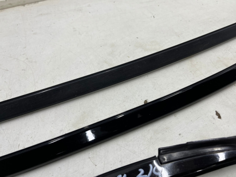 Listwa dachowa Hyundai Grandeur IV 05-11r. dachowa prawa lewa nakładka listwa zgarniająca szyby przedniej KOMPLET Listwa dachowa Hyundai Grandeur IV 05-11r. dachowa prawa lewa nakładka listwa zgarniająca szyby przedniej KOMPLET