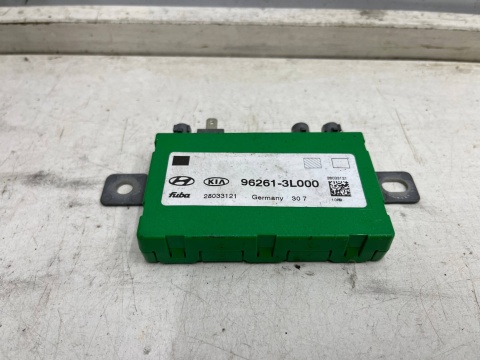 Wzmacniacz antenowy Hyundai Grandeur IV 05-11r. moduł radia 96261-3l000 Wzmacniacz antenowy Hyundai Grandeur IV 05-11r. moduł radia 96261-3l000