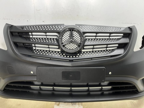 Zderzak przedni Mercedes W447 Vito 3 III 14r.- przód A4478809800 Zderzak przedni Mercedes W447 Vito 3 III 14r.- przód A4478809800