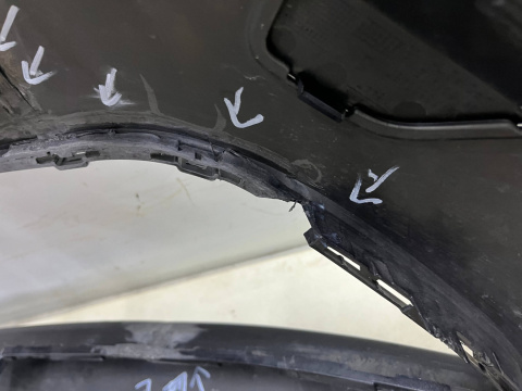 Zderzak przedni Opel Zafira C Tourer 12-16r. Przedlift przód 6XPDC 13300485 Zderzak przedni Opel Zafira C Tourer 12-16r. Przedlift przód 6XPDC 13300485