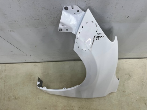 Błotnik Mazda 2 DJ 14r.- lewy przedni lewy przód Błotnik Mazda 2 DJ 14r.- lewy przedni lewy przód