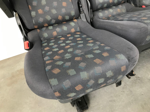 Fotele Mercedes Vito W639 Viano 03-14r.kanapa 2 drugi rząd komfort dzielone składane komplet ORYGINALNE Fotele Mercedes Vito W639 Viano 03-14r.kanapa 2 drugi rząd komfort dzielone składane komplet ORYGINALNE