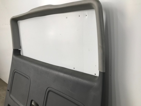 Tapicerka Mercedes Vito Viano W639 03-14r. boczek klapy bagażnika osłona Tapicerka Mercedes Vito Viano W639 03-14r. boczek klapy bagażnika osłona