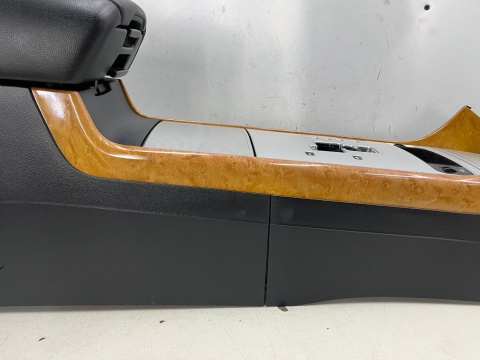 Tunel środkowy Hyundai Grandeur IV 05-11r. podłokietnik uchwyt na kubki 