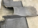 Wykładzina Mercedes Vito Viano W639 03-14r. przednia podłoga kierowcy i pasażera dywan mata gumowa EU oryginalna