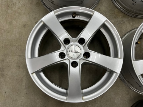 Felga Hyundai 7jx16 ET40 5x114,3 felgi aluminiowe 16 cali KOMPLET Dezent TS8987 Felga Hyundai 7jx16 ET40 5x114,3 felgi aluminiowe 16 cali KOMPLET Dezent TS8987
