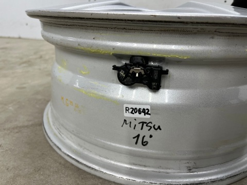 Felga Mitsubishi ASX 6,5jx16 ET46 5x114,3 pojedyncza sztuka 16 cali Brock rc20-656 Felga Mitsubishi ASX 6,5jx16 ET46 5x114,3 pojedyncza sztuka 16 cali Brock rc20-656