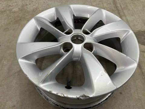 Felga Opel Adam Meriva 6jx15 ET39 4x100 pojedyncza sztuka 15 cali opo99 Felga Opel Adam Meriva 6jx15 ET39 4x100 pojedyncza sztuka 15 cali opo99