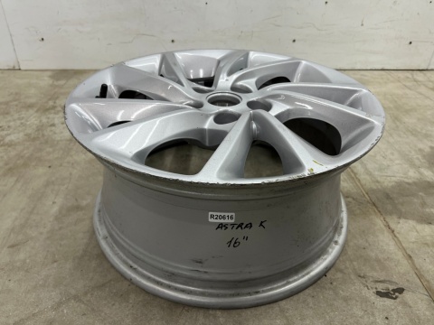 Felga Opel Astra K Mokka Cruze 7jx16 ET41 5x105 pojedyncza sztuka 16 cali 39078765 Felga Opel Astra K Mokka Cruze 7jx16 ET41 5x105 pojedyncza sztuka 16 cali 39078765
