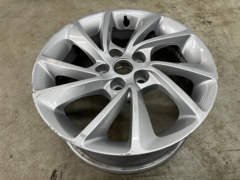 Felga Opel Astra K Mokka Cruze 7jx16 ET41 5x105 pojedyncza sztuka 16 cali 39078765 Felga Opel Astra K Mokka Cruze 7jx16 ET41 5x105 pojedyncza sztuka 16 cali 39078765