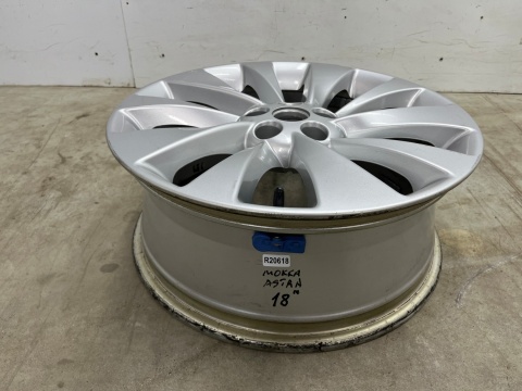 Felga Opel Astra K Mokka Cruze 7jx18 ET38 5x105 pojedyncza sztuka 18 cali 95493724 Felga Opel Astra K Mokka Cruze 7jx18 ET38 5x105 pojedyncza sztuka 18 cali 95493724