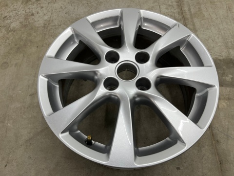 Felga Opel Corsa F 19r.- 6,5jx16 ET38 4x108 pojedyncza sztuka 16 cali 95493724 Felga Opel Corsa F 19r.- 6,5jx16 ET38 4x108 pojedyncza sztuka 16 cali 95493724