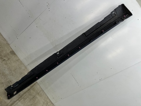 Nakładka progu Mazda 3 IV BP 18r.- lewa listwa lewy próg zewnętrzny BCJH-51P51 Nakładka progu Mazda 3 IV BP 18r.- lewa listwa lewy próg zewnętrzny BCJH-51P51