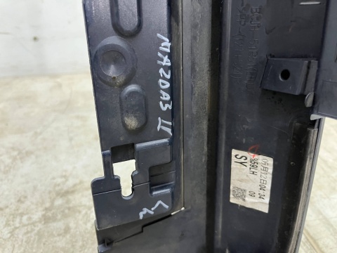 Nakładka progu Mazda 3 IV BP 18r.- lewa listwa lewy próg zewnętrzny BCJH-51P51 Nakładka progu Mazda 3 IV BP 18r.- lewa listwa lewy próg zewnętrzny BCJH-51P51