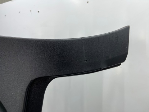 Nakładka progu Opel Crossland 2017r.- prawa listwa próg zewnętrzny nakładka 13482064 Nakładka progu Opel Crossland 2017r.- prawa listwa próg zewnętrzny nakładka 13482064