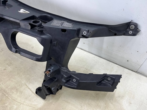 Pas przedni Mercedes-Benz Sprinter III W907 W910 2018r.- wzmocnienie belka okular oryginalny a9108800500 Pas przedni Mercedes-Benz Sprinter III W907 W910 2018r.- wzmocnienie belka okular oryginalny a9108800500