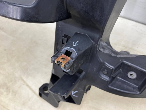 Pas przedni Mercedes-Benz Sprinter III W907 W910 2018r.- wzmocnienie belka okular oryginalny a9108800500 Pas przedni Mercedes-Benz Sprinter III W907 W910 2018r.- wzmocnienie belka okular oryginalny a9108800500