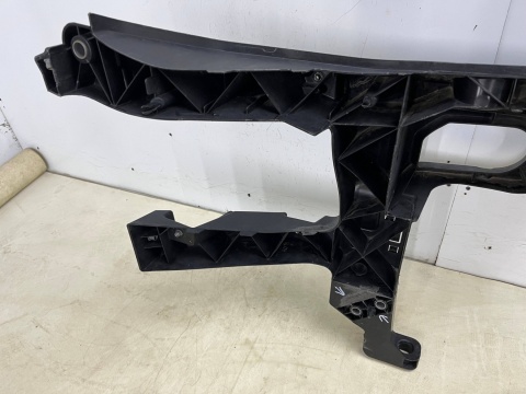 Pas przedni Mercedes-Benz Sprinter III W907 W910 2018r.- wzmocnienie belka okular oryginalny a9108800500 Pas przedni Mercedes-Benz Sprinter III W907 W910 2018r.- wzmocnienie belka okular oryginalny a9108800500