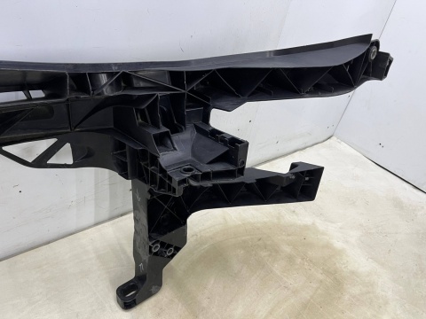 Pas przedni Mercedes-Benz Sprinter III W907 W910 2018r.- wzmocnienie belka okular oryginalny a9108800500 Pas przedni Mercedes-Benz Sprinter III W907 W910 2018r.- wzmocnienie belka okular oryginalny a9108800500