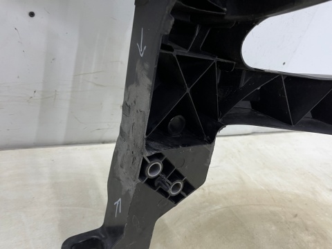 Pas przedni Mercedes-Benz Sprinter III W907 W910 2018r.- wzmocnienie belka okular oryginalny a9108800500 Pas przedni Mercedes-Benz Sprinter III W907 W910 2018r.- wzmocnienie belka okular oryginalny a9108800500