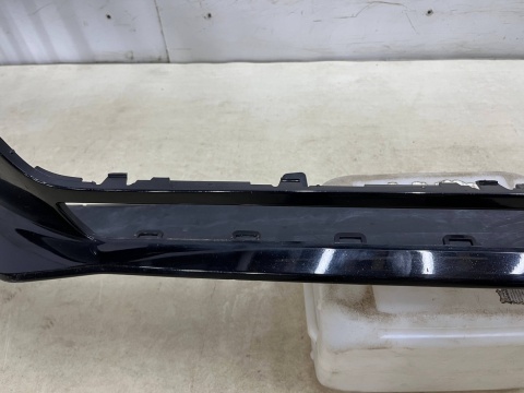 Zderzak przedni Audi A4 B9 15-19r. Przedlift przód PDC 8W0807437 Zderzak przedni Audi A4 B9 15-19r. Przedlift przód PDC 8W0807437