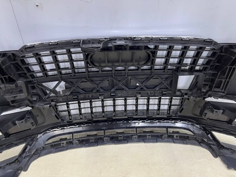 Zderzak przedni Audi Q7 4L 09-15r. Lift przód PDC spryski 4L0807437H Zderzak przedni Audi Q7 4L 09-15r. Lift przód PDC spryski 4L0807437H