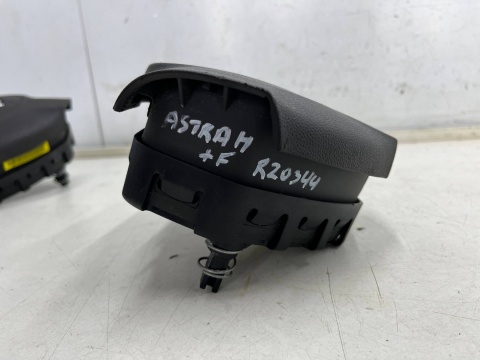Airbag Opel Astra H 04-14r. poduszka powietrzna kierownicy 93862633 Airbag Opel Astra H 04-14r. poduszka powietrzna kierownicy 93862633