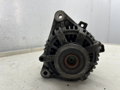 Alternator Hyundai i30 Grandeur Sonata Carens Ceed Magnetis 2.0 CRDi 2.2 CRDi 02131-9262 Alternator Hyundai i30 Grandeur Sonata Carens Ceed Magnetis 2.0 CRDi 2.2 CRDi 02131-9262